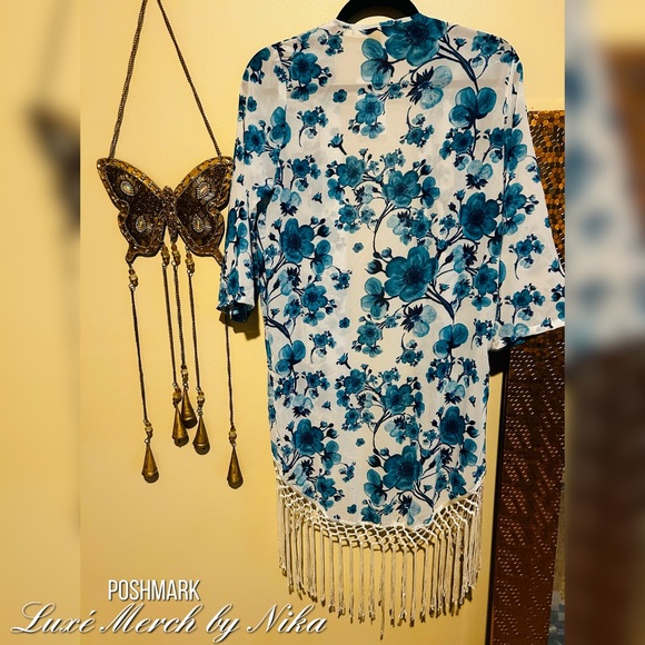 Fringe Kimono Dolce Bonita  - Size M - Floral Print - Picture 2 of 4